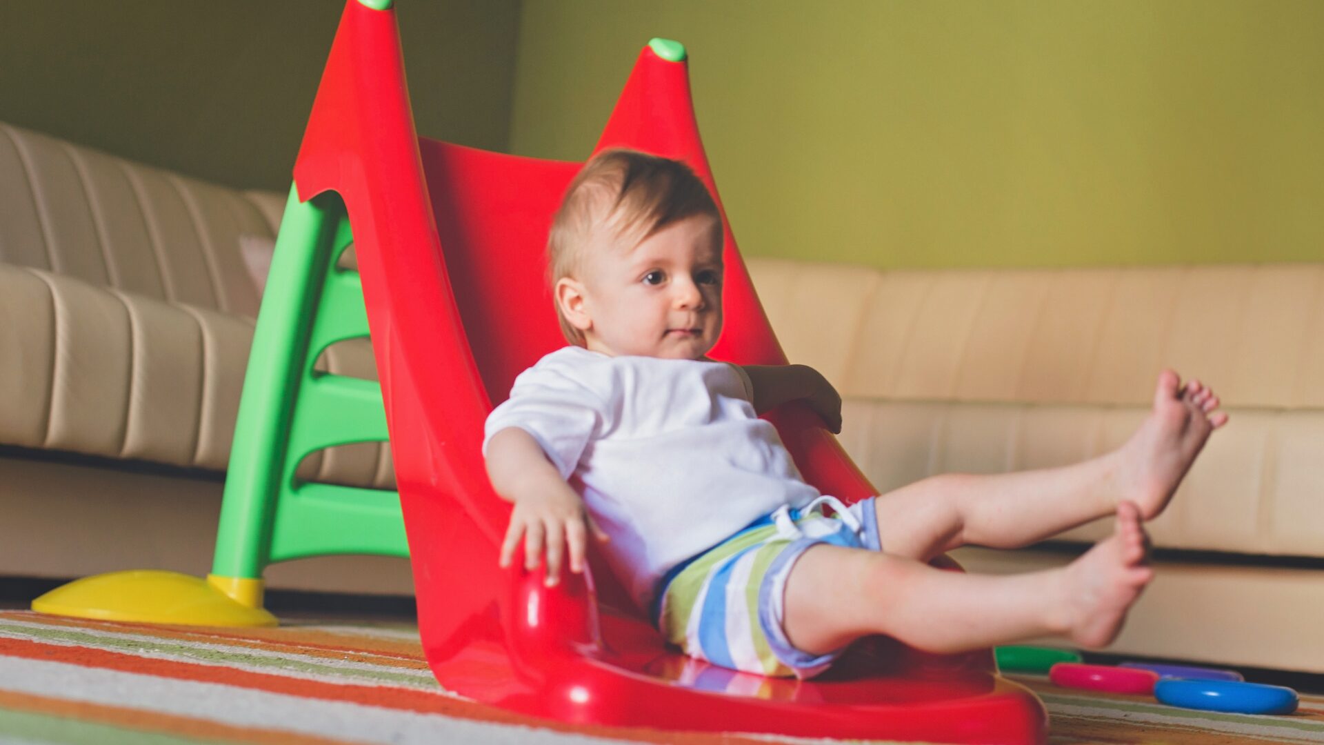 使わなくなったおもちゃ、どう手放す？保育園への寄付という選択