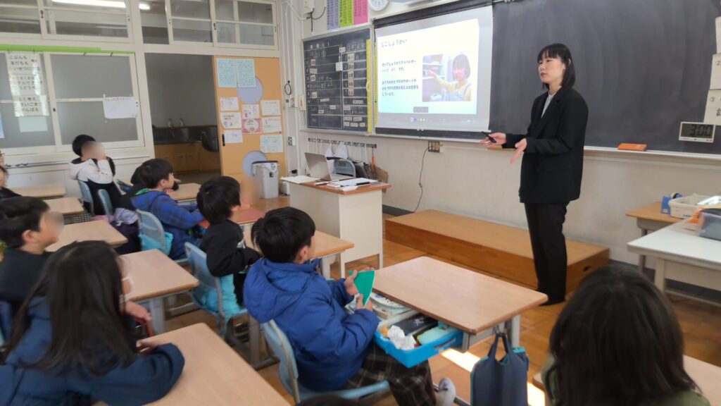 小学校で『せいり・せいとん』の出前授業を実施しました